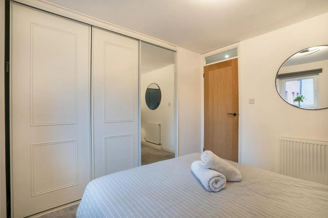 Modern 2Bed Apartment-Free Parking Edinburgh Egyesült Királyság